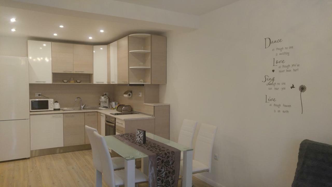 Modern Apartment Sofia Center Εξωτερικό φωτογραφία