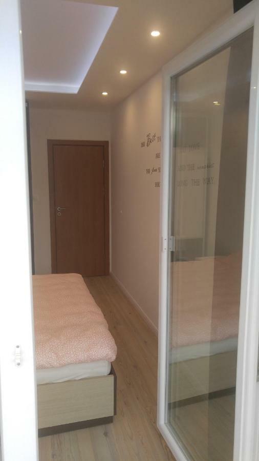 Modern Apartment Sofia Center Εξωτερικό φωτογραφία