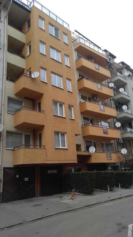 Modern Apartment Sofia Center Εξωτερικό φωτογραφία